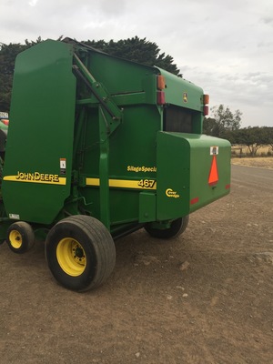 JOHN DEERE 467 silage special round baler