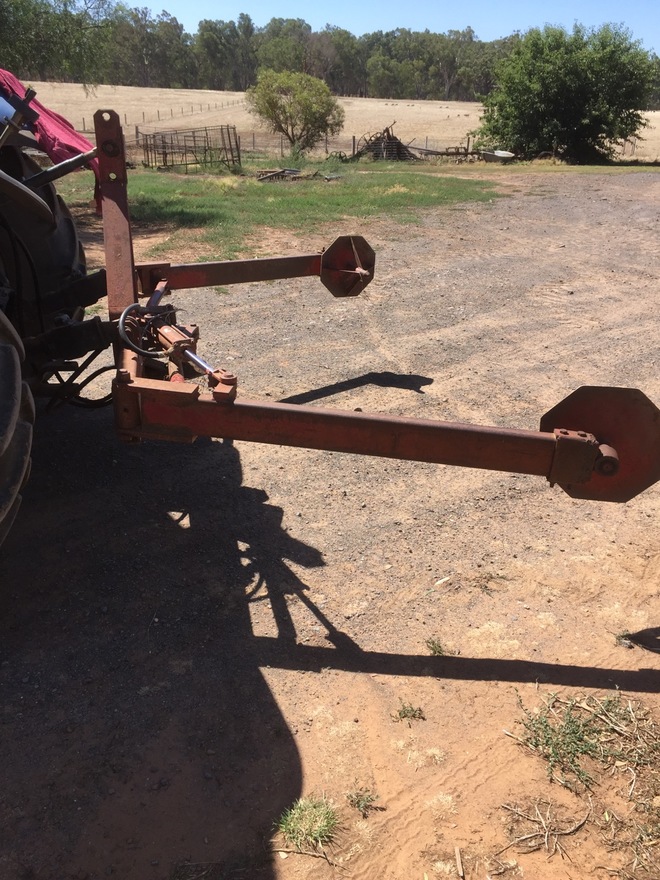 International Hay Feeder