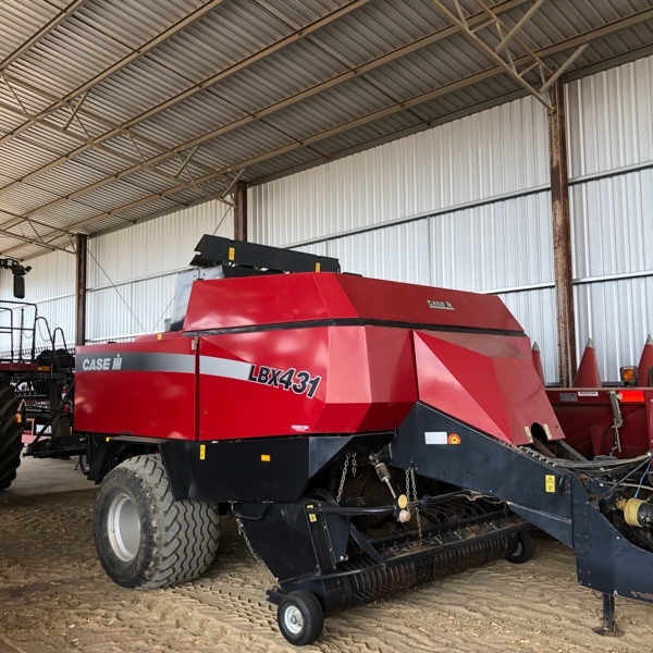Case IH LBX431 large square baler