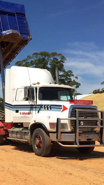 1994 Ford L9000 Truck