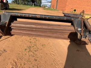 Macdon 741 conditioner