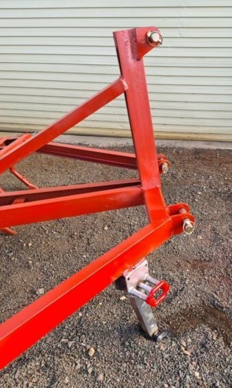Tractor Plough 8ft (2.4m) 8-Tyne With Jockey Stand