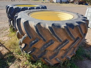 John Deere Goodyear Tyres & Rims