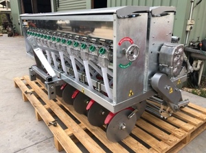 9 ROW NETWORK SEEDERS