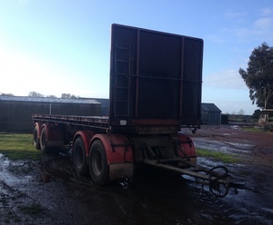 Quad Dog Convertible 26ft Trailer - **Price Reduced** 99 Ophee 