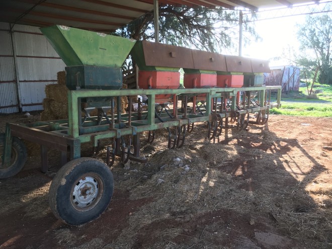 Fertiliser rig