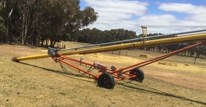 Westfield Auger 51' x 8