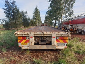 (A130) - 1980 Freighter Trailer