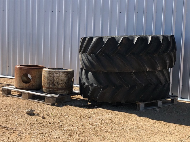 CASE IH FRONT DUALS