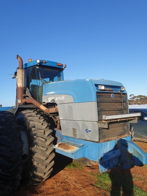 New Holland 9882 4WD Tractor