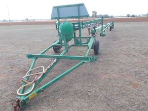 4400 Litre Sprayer and Glider 