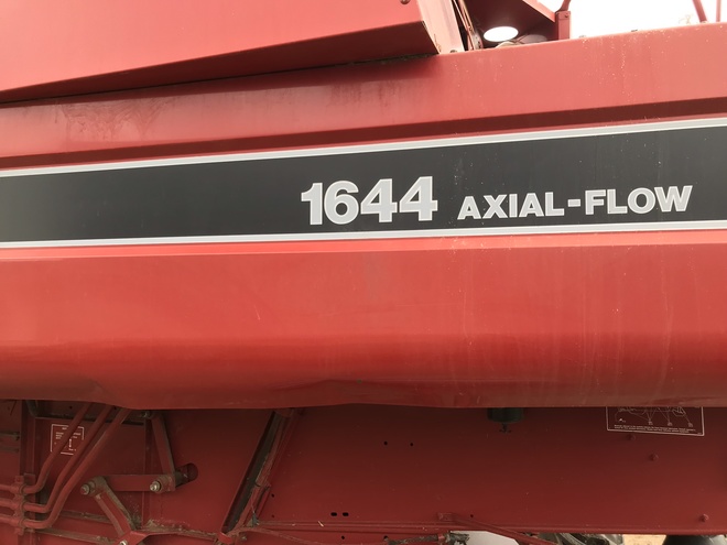 Case IH 1644 Header