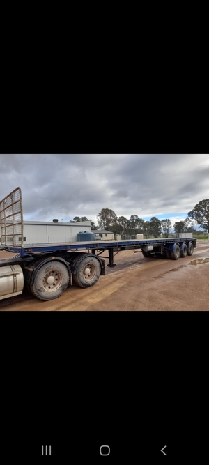 2003 Vawdrey 45ft Flat Top Trailer