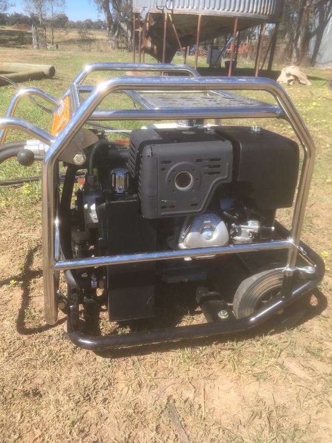 JCB Hydraulic Power Pack with GX 240 Honda Motor 