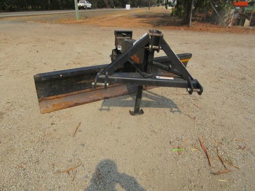 Under Auction - Grader Blade Bison 2.4 Mtr - 2% Buyers Premium on all Lots