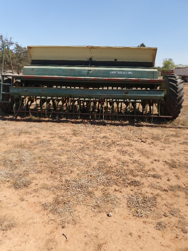 John Shearer 27 run 6 row Trash Culti Drill Combine Seeder