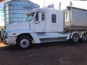 Freightliner Century Class