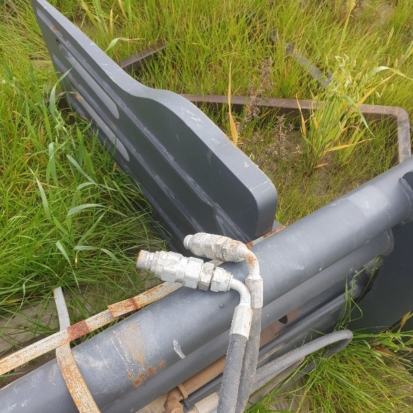 Under Auction - (A153)  NST Wool Bale Grab 