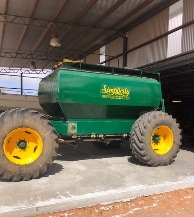 Simplicity 12000 Air Cart