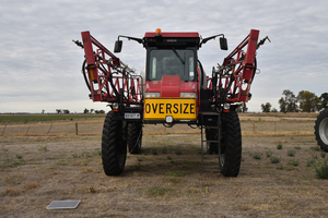 2001 4260 Patriot Sprayer