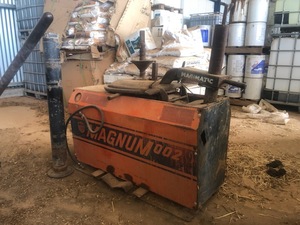 Repco Magnum Tyre Changer