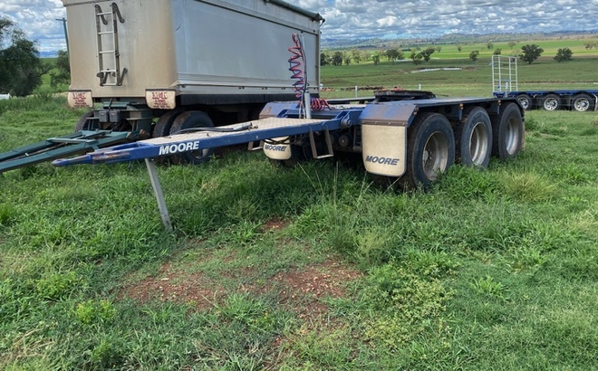 Under Auction - AFM 2004 Dolly - 2% + GST Buyers Premium On All Lots 