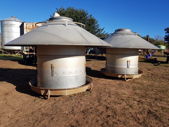 HE Silos Sheep Feeders 3.3 Tonnes  