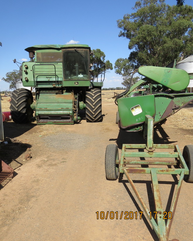 Header John Deere 8820 Titan II