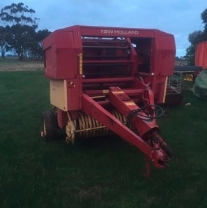 New Holland 848 Round Baler.