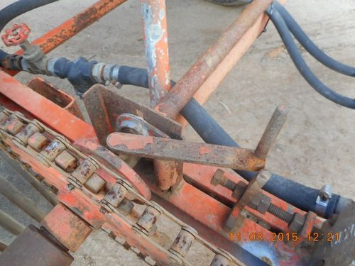  Boomspray Trailing 1000 Litre Albulk 