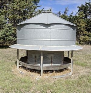 1999 Jaeschke Self Feeder