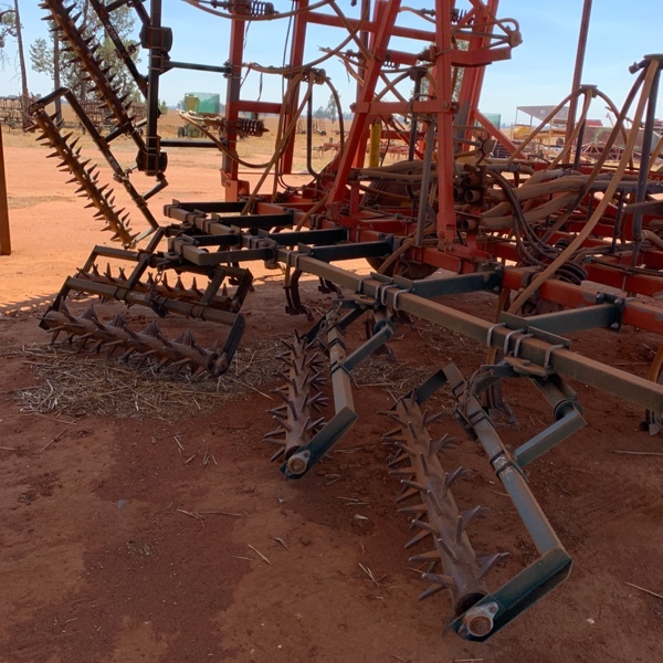 Horwood Bagshaw airseeder