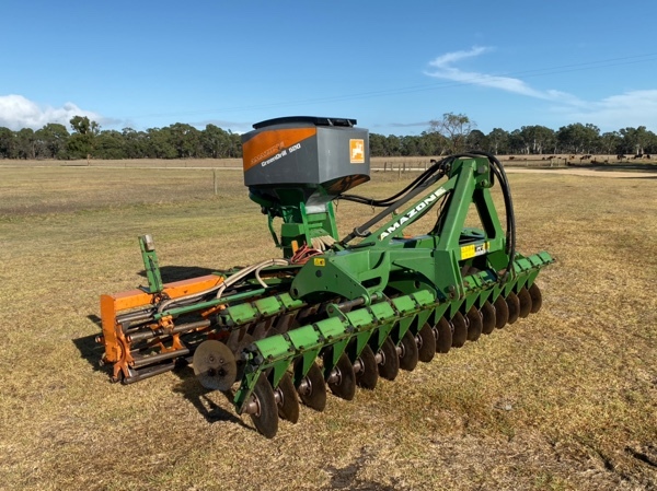 Amazone Speedtiller + Green drill 500