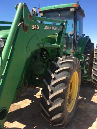 John Deere 8320 Tractor