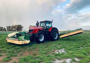 Agweld Contracting - For All Your Hay Needs 