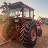 International 866 Tractor with Loader