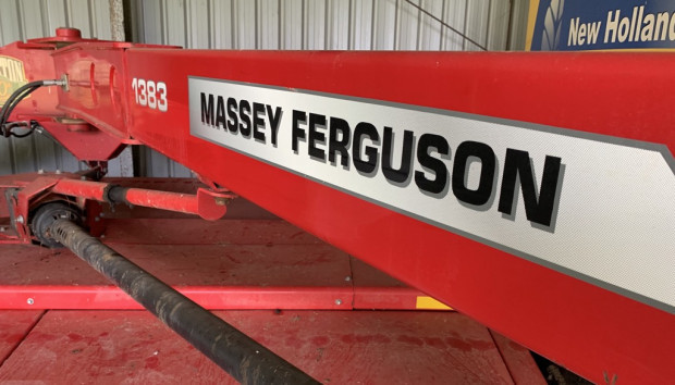 Massey Ferguson 1383 mower conditioner 