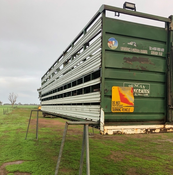 26’ Duncan Stock Crate & Tray 