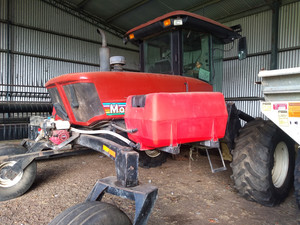 Macdon 9352 Windrower