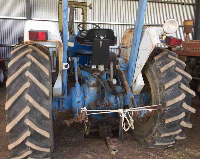 Ford 5600 FWA Tractor with Forks