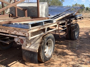 15ft Dog Trailer