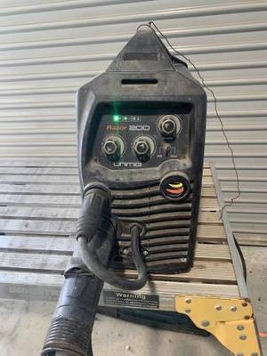 Razor 200 Mig Arc Welder
