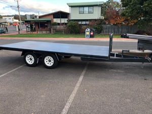 4.8 x 2.2 flat bed trailer