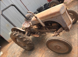 Massey Ferguson TEA 20 Tractors