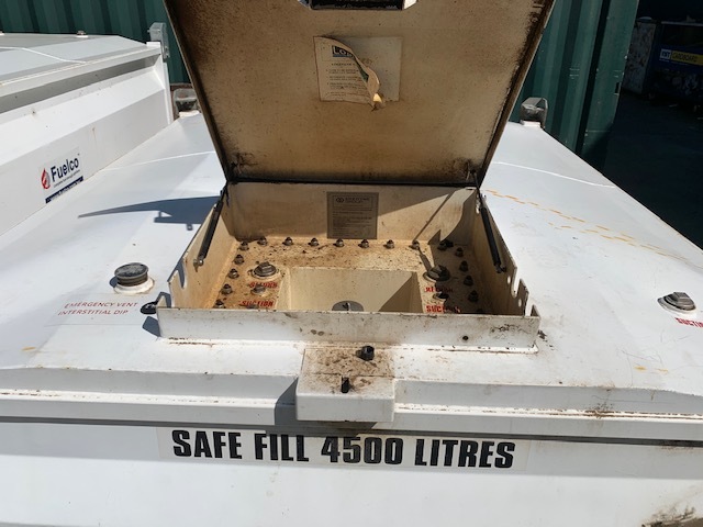 Ex-Rental LTKU4,500L [LTKU450 432] self-bunded diesel storage tank.