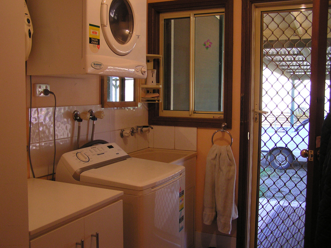 Country Lifestyle living close to town - COOTAMUNDRA - FOR SALE