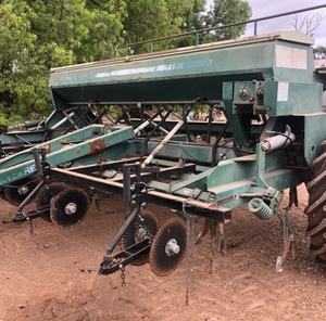 John Shearer Combine 27 Run Seeder