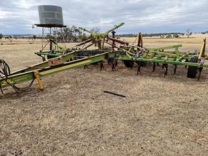 Holtfretters Seeding Bar