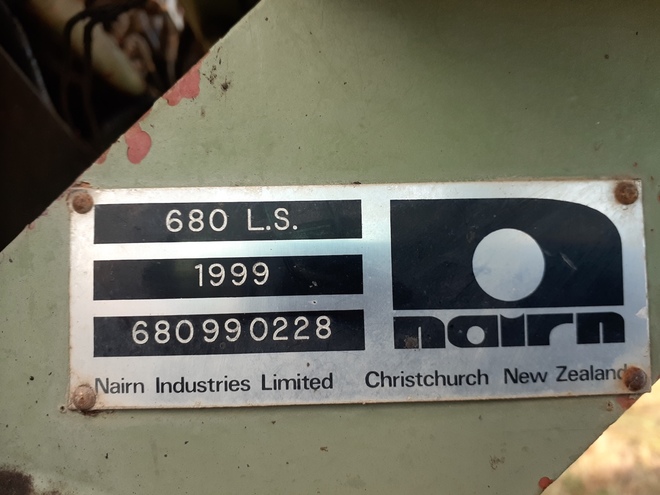 1999 Nairn 680LS Grape Harvester