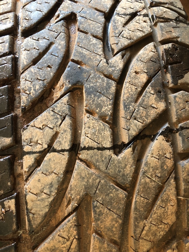 275/70R16 Tyres and Rims